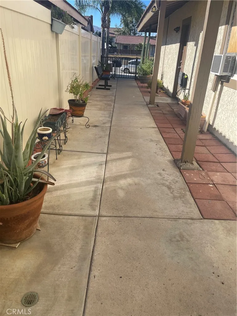 23481 Dome Moreno Valley, CA 92553