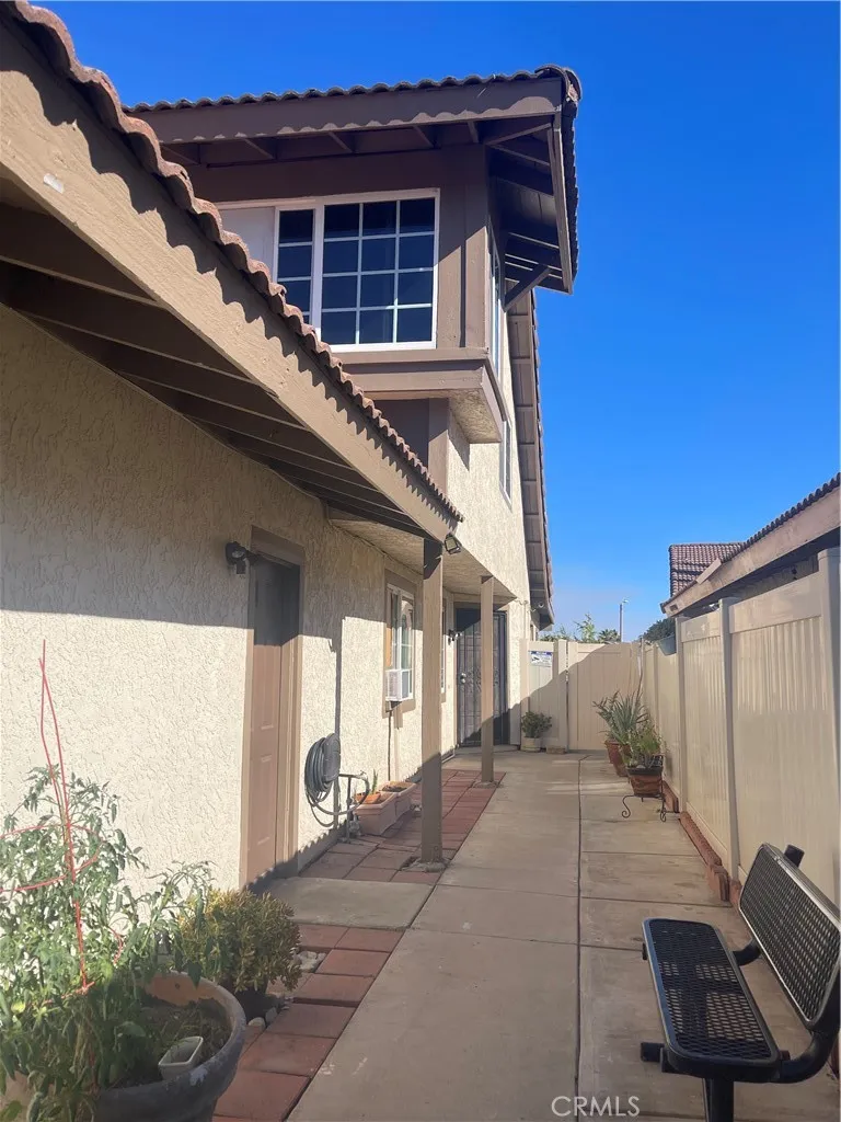 23481 Dome Moreno Valley, CA 92553