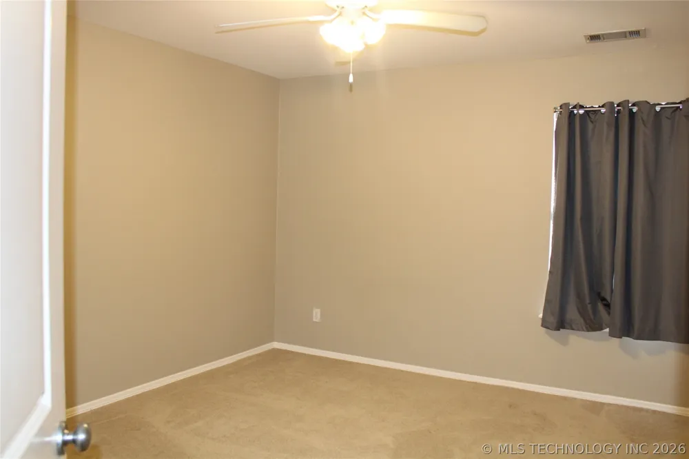12007 S Cedar Avenue Jenks, OK 74037