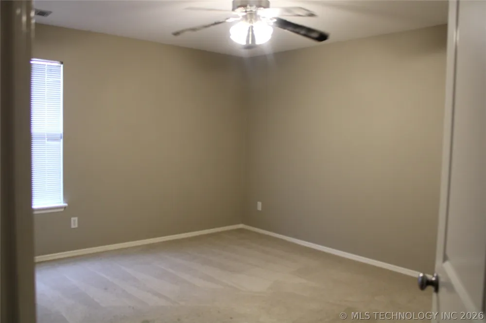 12007 S Cedar Avenue Jenks, OK 74037