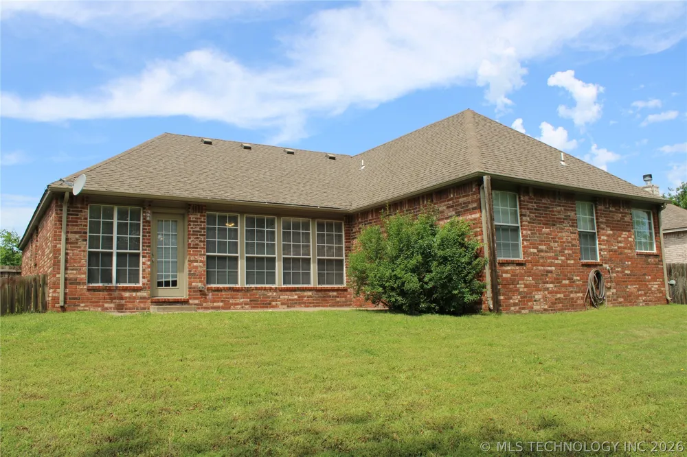 12007 S Cedar Avenue Jenks, OK 74037