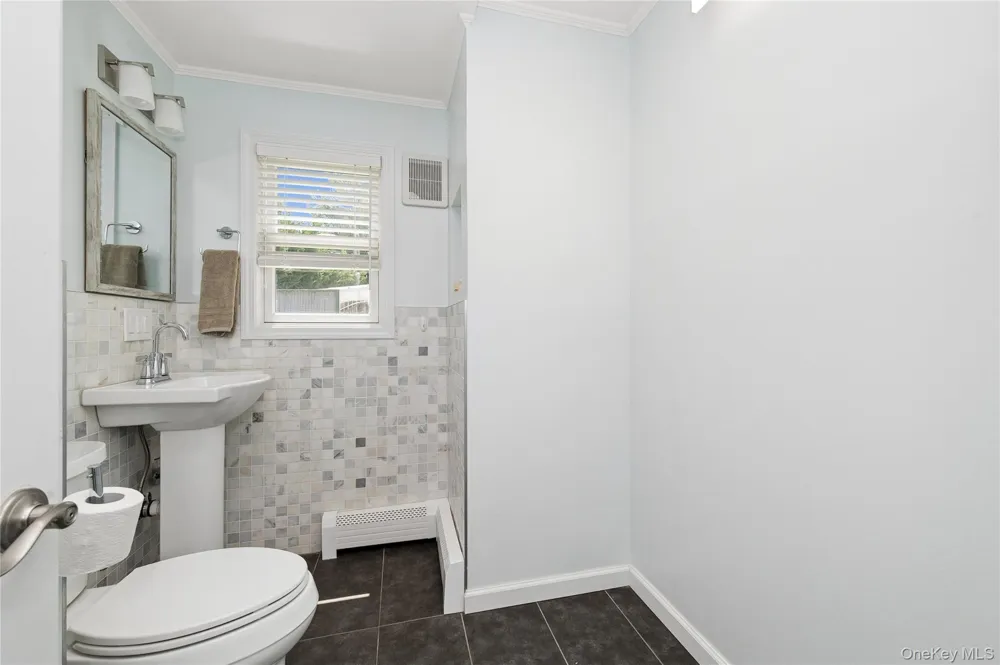 1954 Kirkwood Avenue Merrick, NY 11566