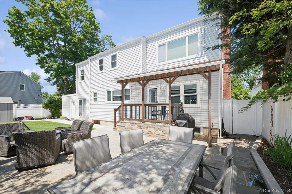 1954 Kirkwood Avenue Merrick, NY 11566