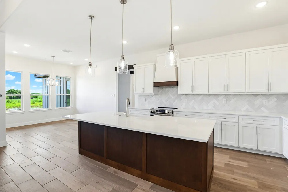 313 FARMHOUSE DRIVE Marion, TX 78124