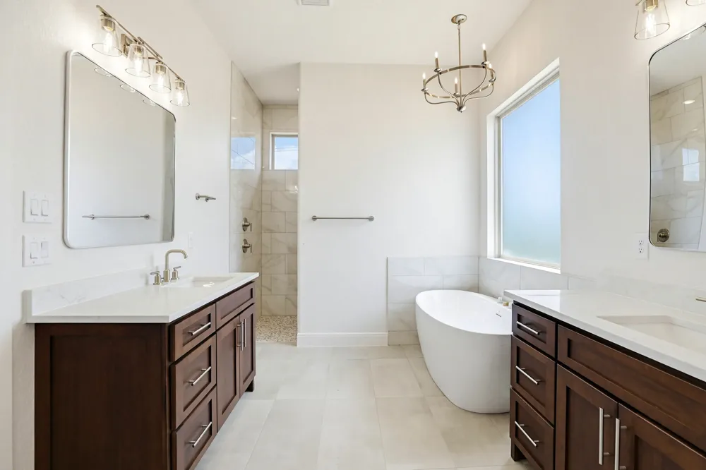 313 FARMHOUSE DRIVE Marion, TX 78124
