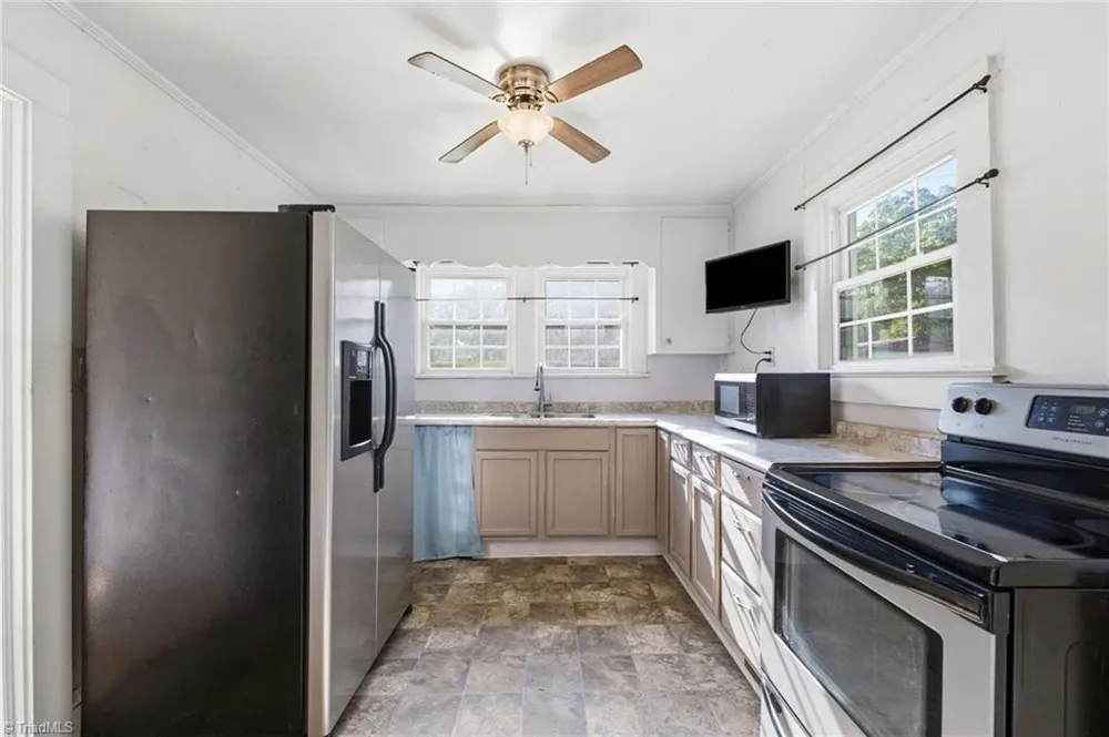401 Sunset Drive Randleman, NC 27317
