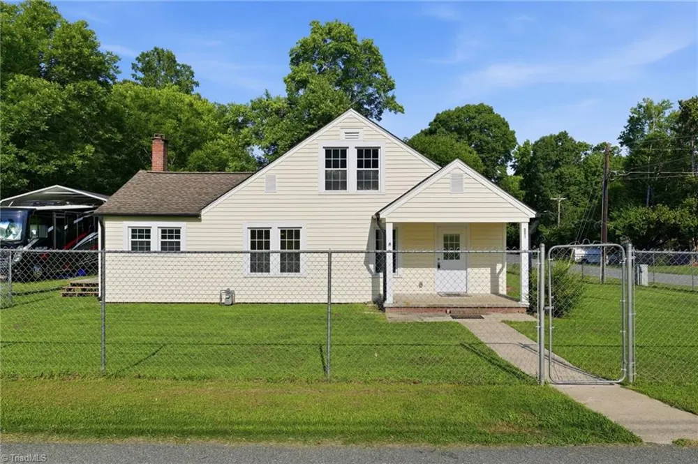 401 Sunset Drive Randleman, NC 27317
