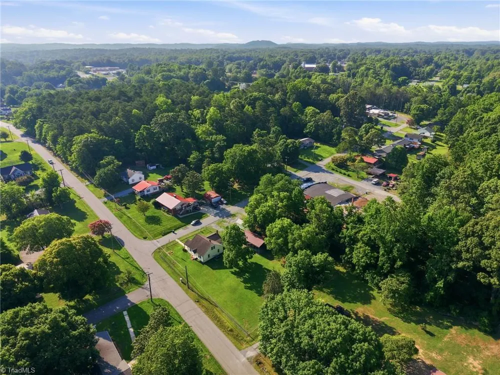 401 Sunset Drive Randleman, NC 27317