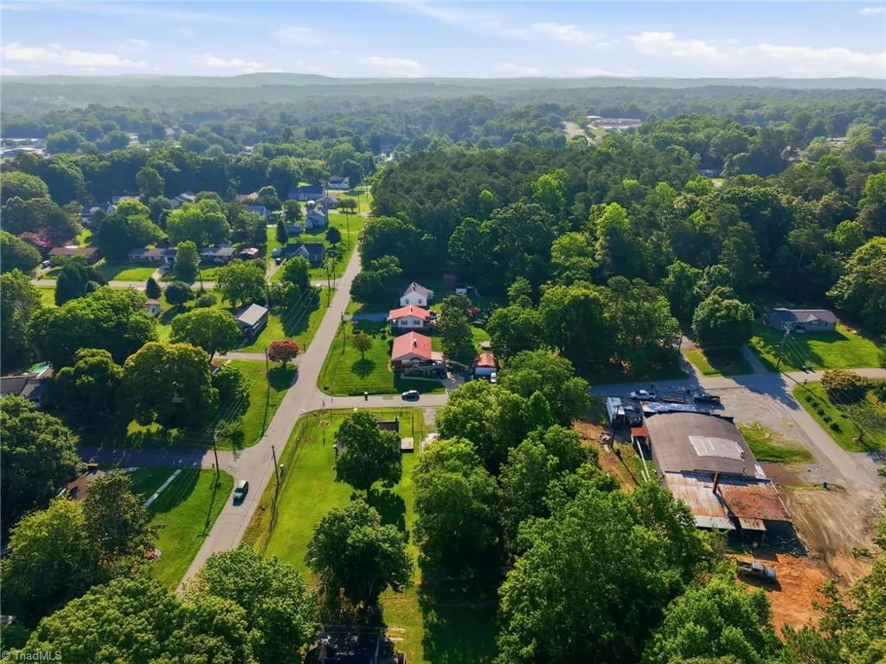401 Sunset Drive Randleman, NC 27317