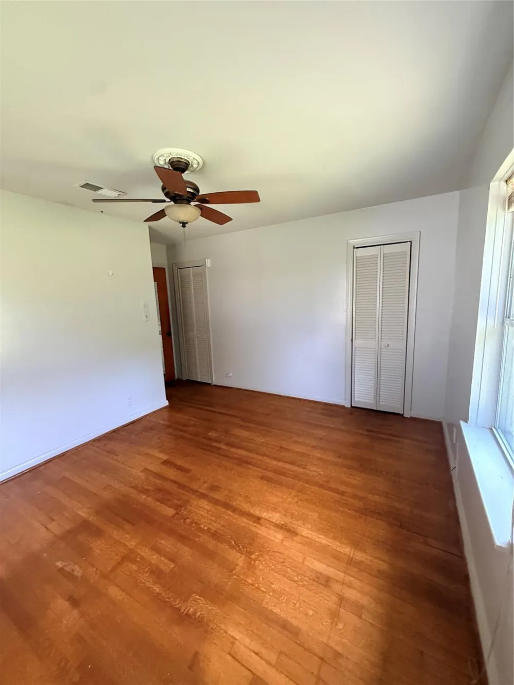 305 Wisteria Street Lake Jackson, TX 77566