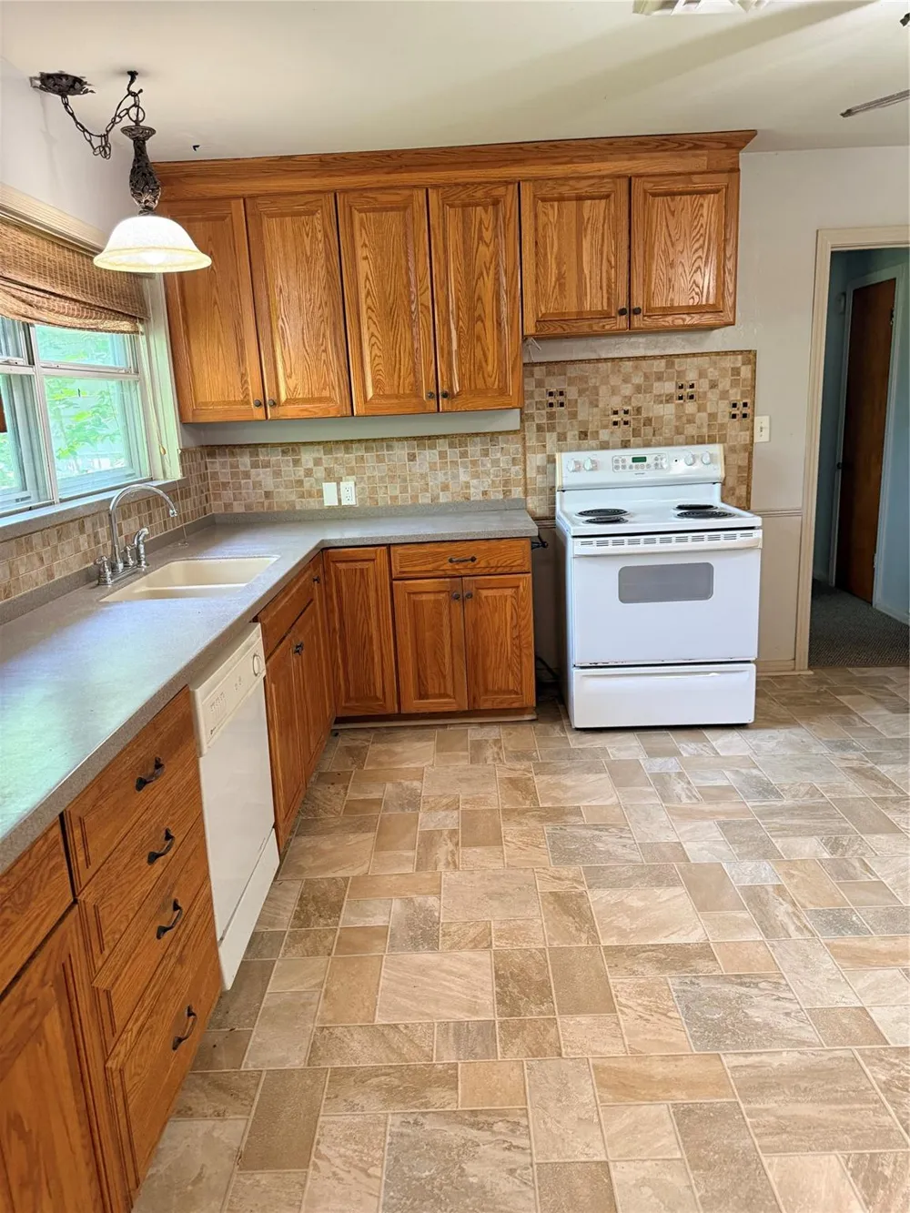 305 Wisteria Street Lake Jackson, TX 77566