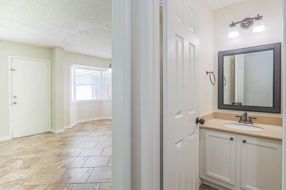 15222 Kelbrook Drive Houston, TX 77062