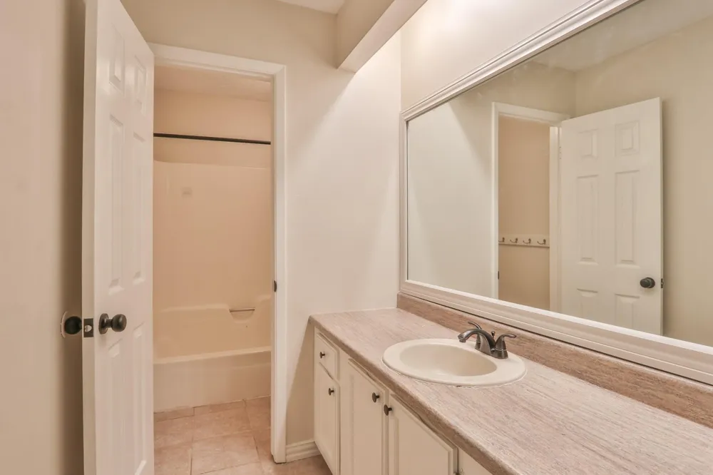 15222 Kelbrook Drive Houston, TX 77062