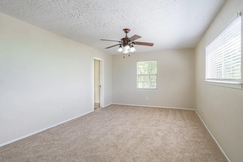 15222 Kelbrook Drive Houston, TX 77062