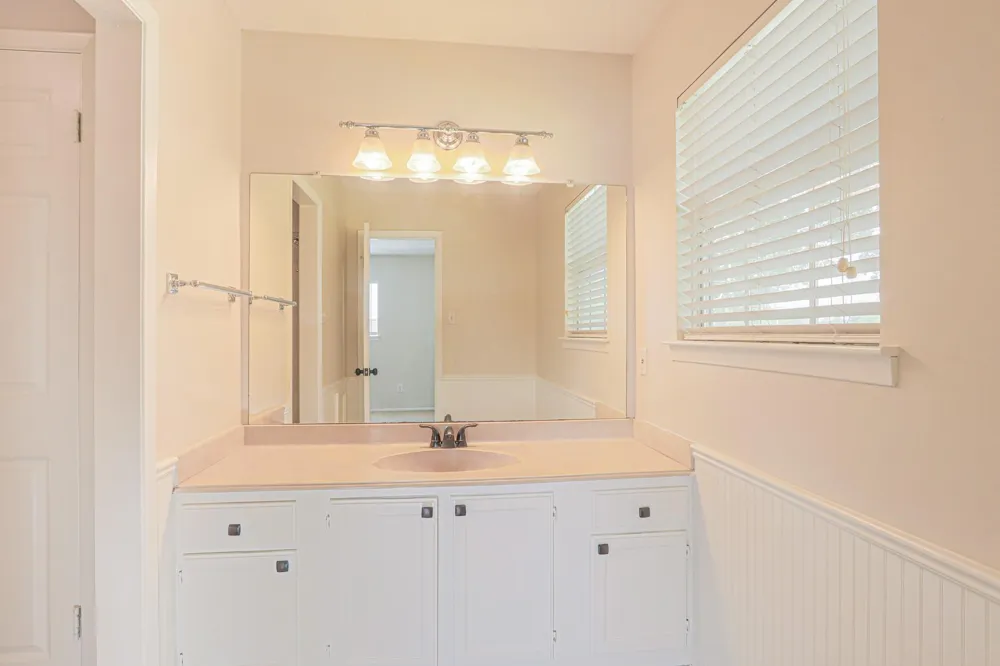 15222 Kelbrook Drive Houston, TX 77062
