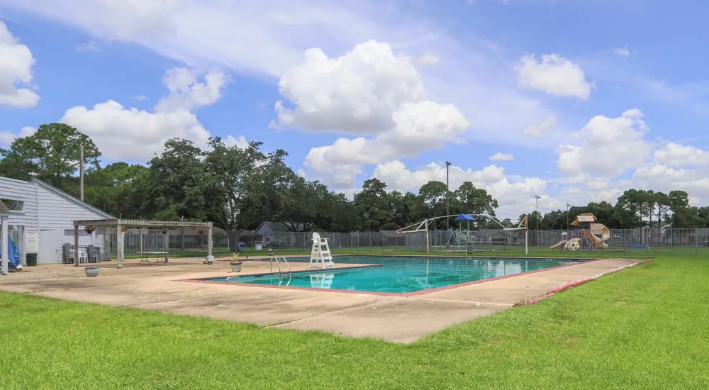 15222 Kelbrook Drive Houston, TX 77062