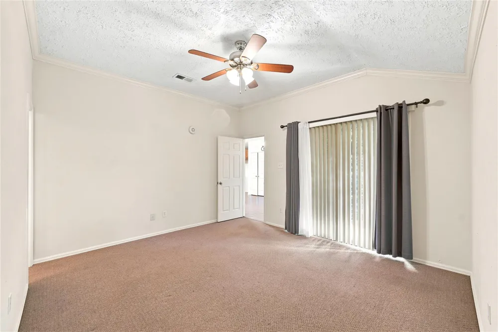 1414 Great Dover Circle Channelview, TX 77530