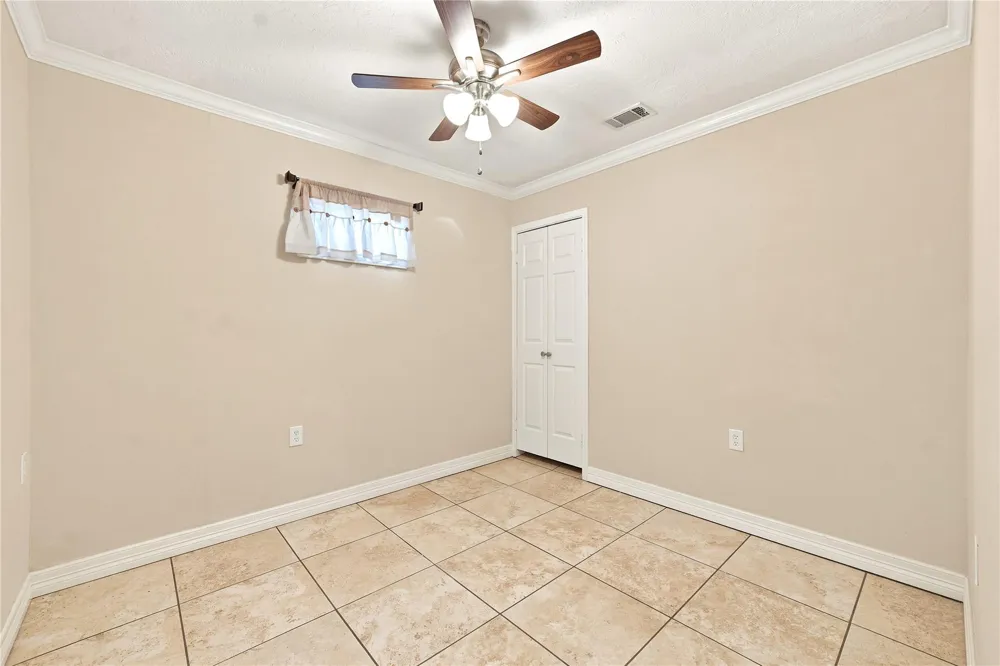 1414 Great Dover Circle Channelview, TX 77530