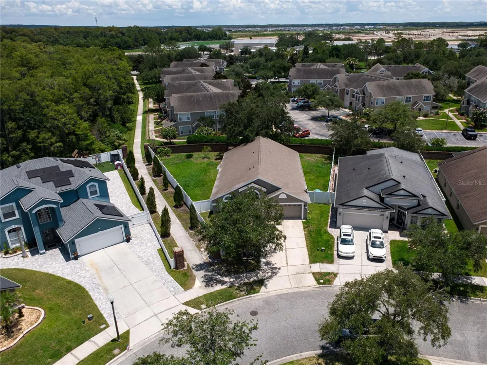 9067 HASTINGS BEACH BOULEVARD Orlando, FL 32829