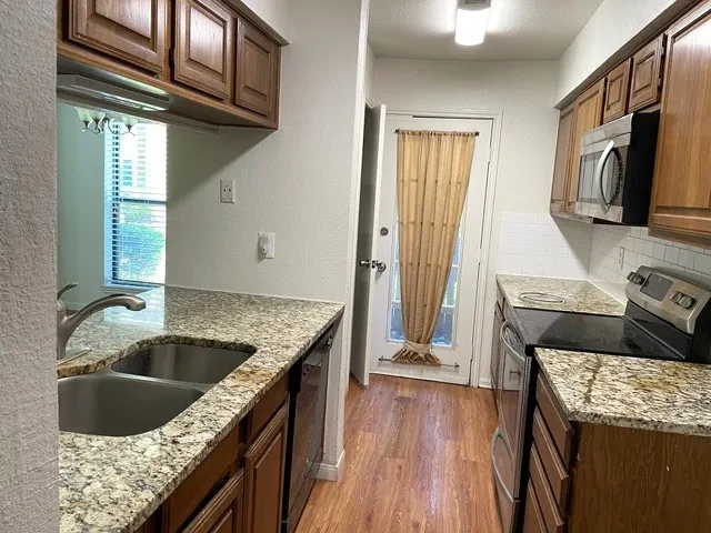 1109 Calico Lane #1810 Arlington, TX 76011