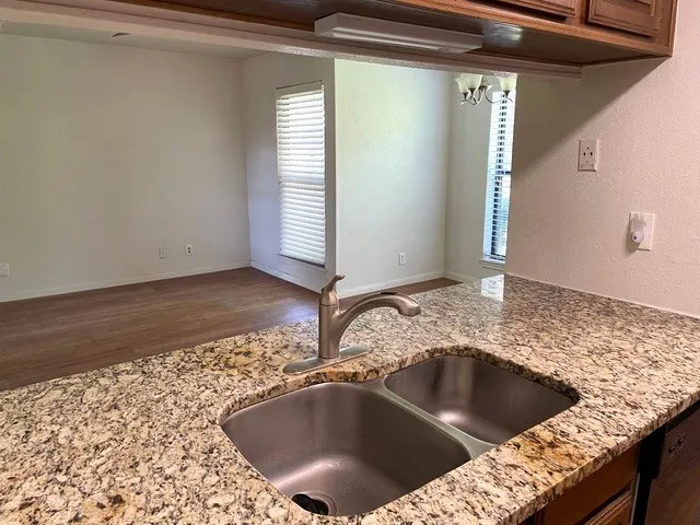 1109 Calico Lane #1810 Arlington, TX 76011