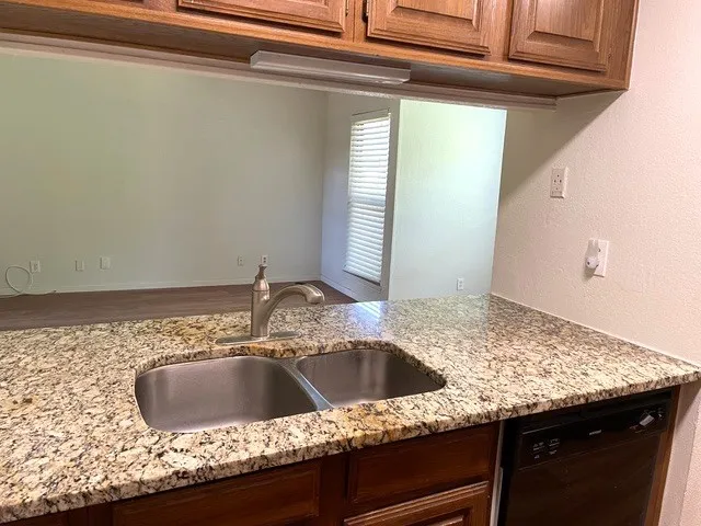 1109 Calico Lane #1810 Arlington, TX 76011
