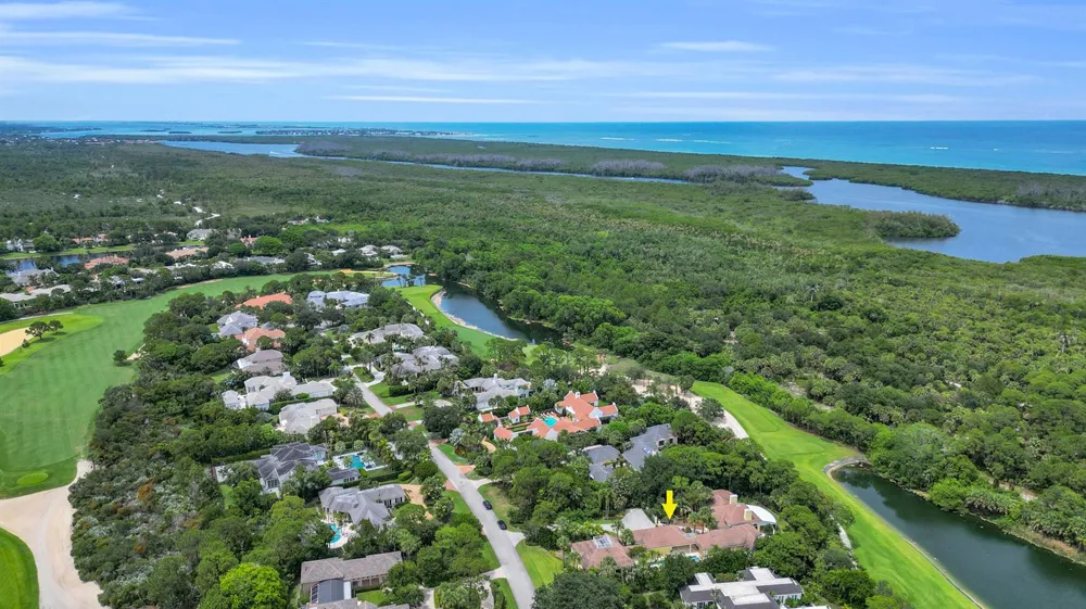 7107 SE Golfhouse Drive Hobe Sound, FL 33455