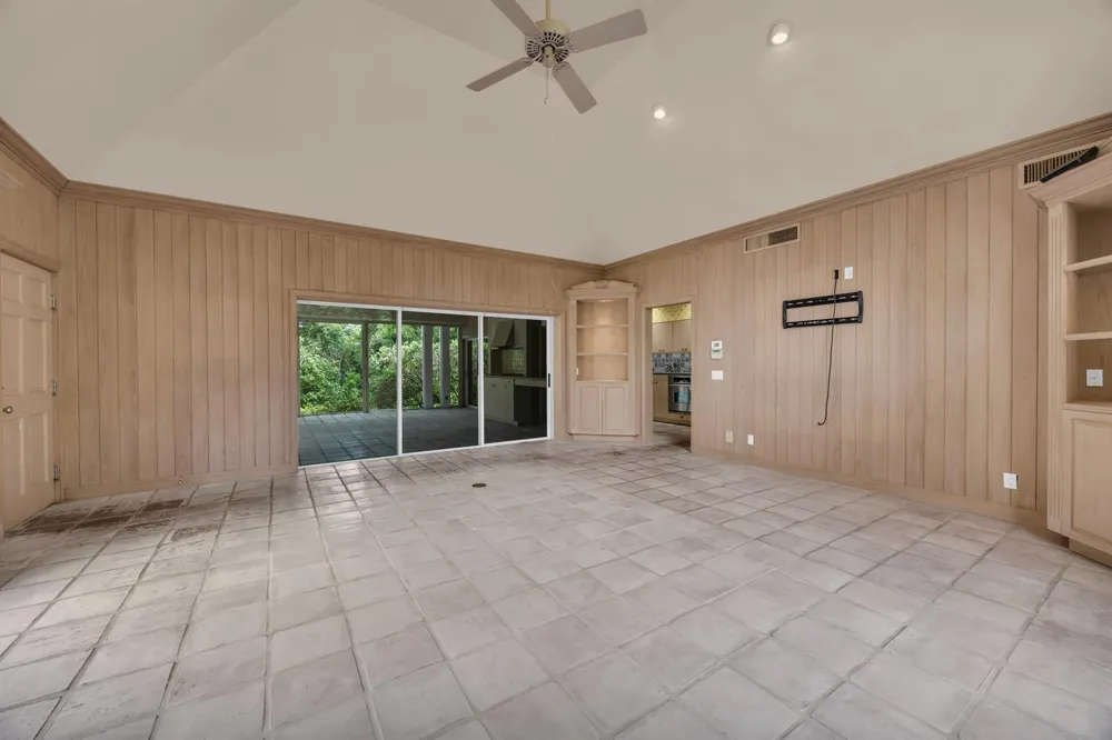 7107 SE Golfhouse Drive Hobe Sound, FL 33455