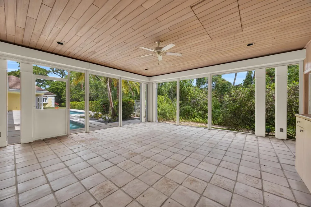 7107 SE Golfhouse Drive Hobe Sound, FL 33455