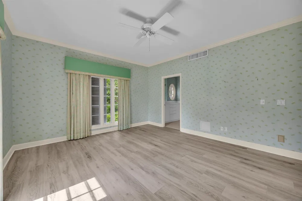 7107 SE Golfhouse Drive Hobe Sound, FL 33455
