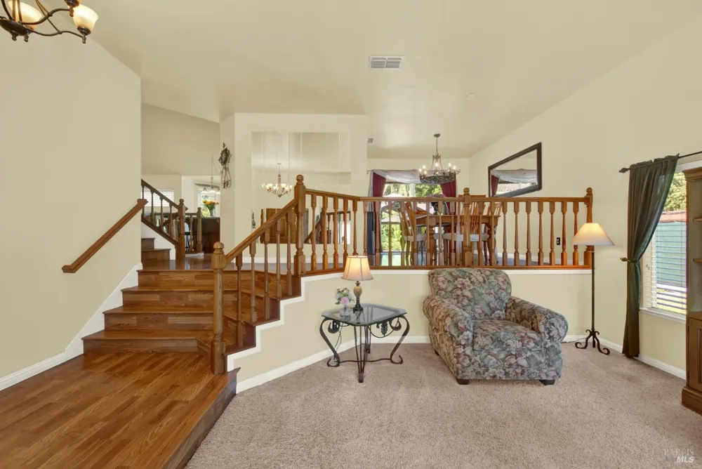 212 Wrentham Drive Vacaville, CA 95688