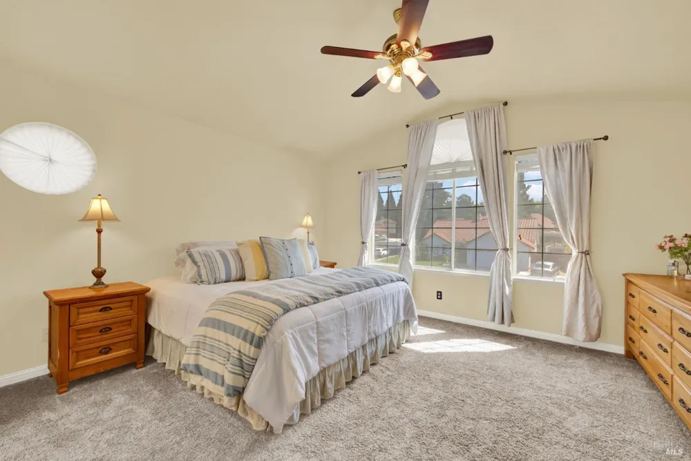 212 Wrentham Drive Vacaville, CA 95688