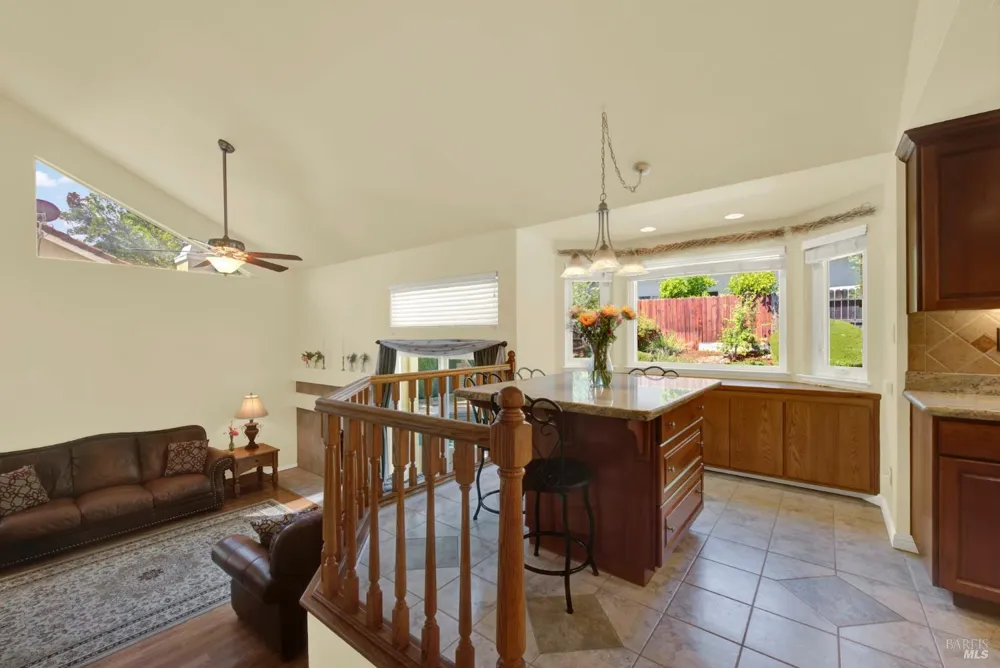 212 Wrentham Drive Vacaville, CA 95688