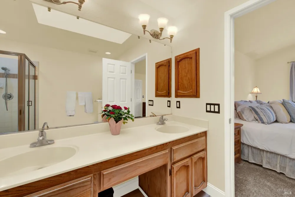 212 Wrentham Drive Vacaville, CA 95688