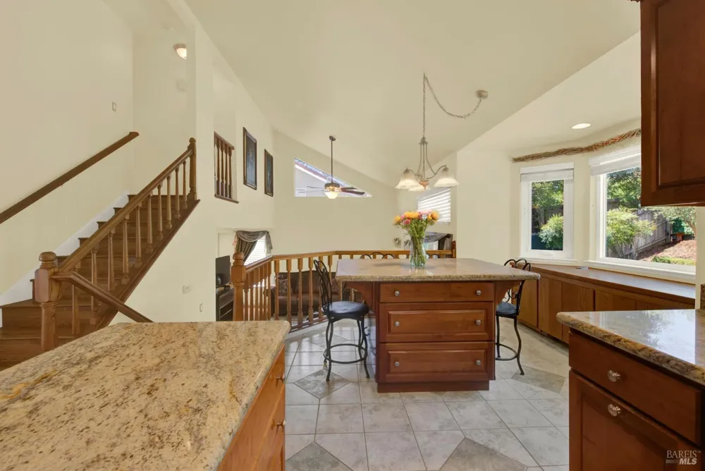 212 Wrentham Drive Vacaville, CA 95688