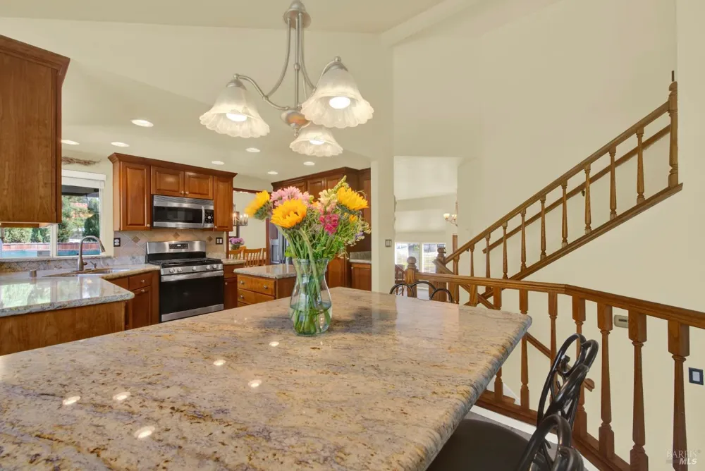212 Wrentham Drive Vacaville, CA 95688