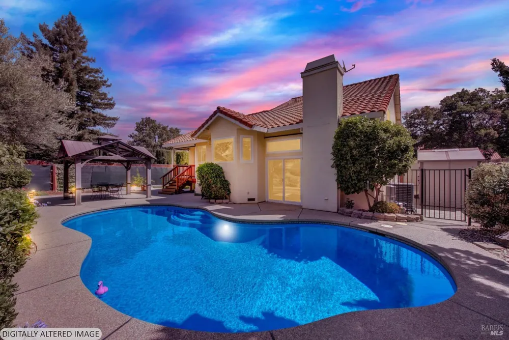 212 Wrentham Drive Vacaville, CA 95688