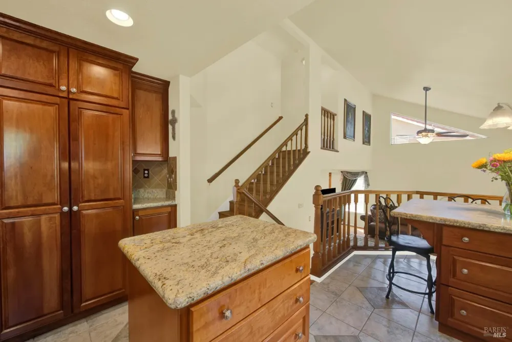 212 Wrentham Drive Vacaville, CA 95688
