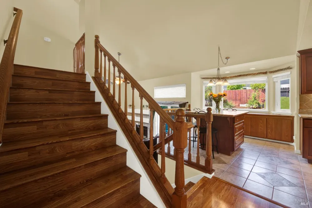 212 Wrentham Drive Vacaville, CA 95688