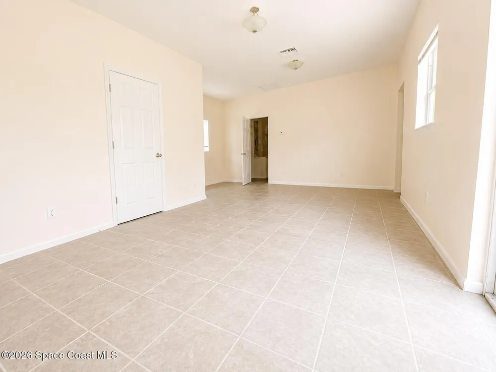 1070 Lee Avenue Rockledge, FL 32955