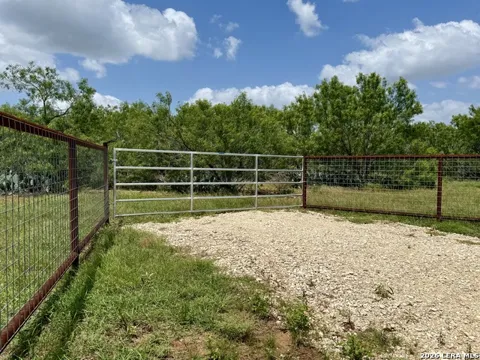 2253 County Road 332