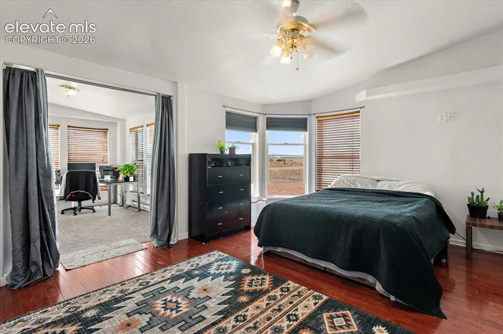 544 Raymont Drive Pueblo, CO 81007