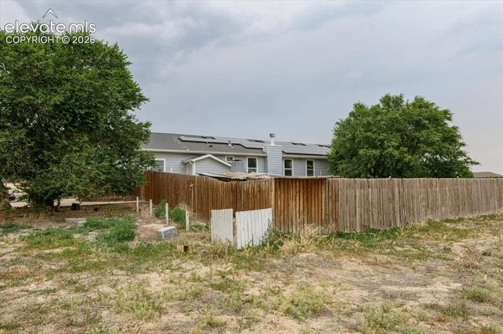 544 Raymont Drive Pueblo, CO 81007