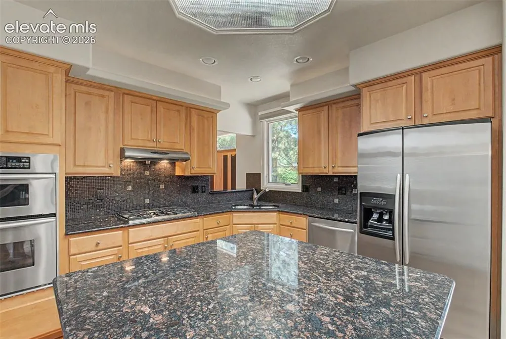 2868 Stonewall Heights Colorado Springs, CO 80909