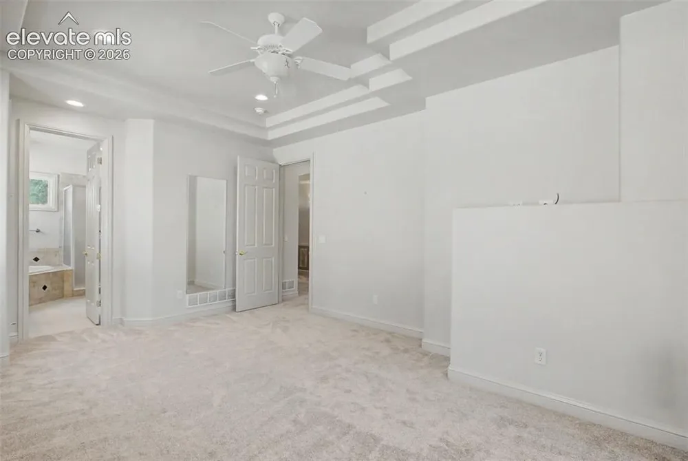 2868 Stonewall Heights Colorado Springs, CO 80909