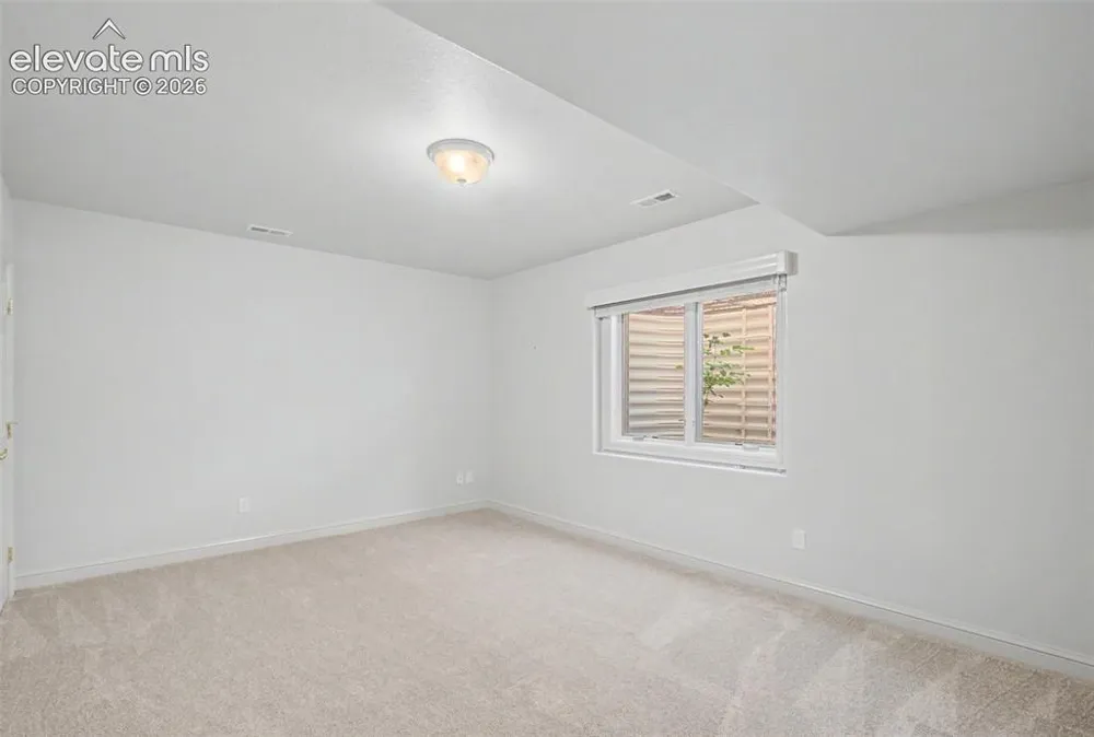 2868 Stonewall Heights Colorado Springs, CO 80909