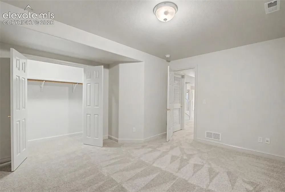 2868 Stonewall Heights Colorado Springs, CO 80909