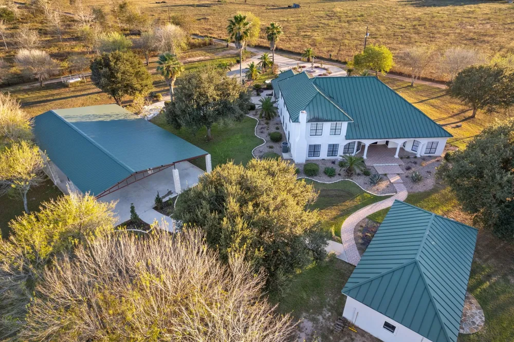 968 Tate Road Victoria, TX 77904