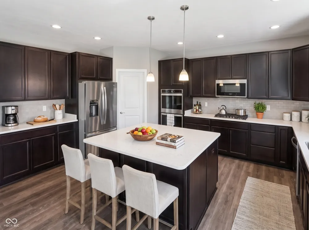 6077 Dugan Drive Whitestown, IN 46075