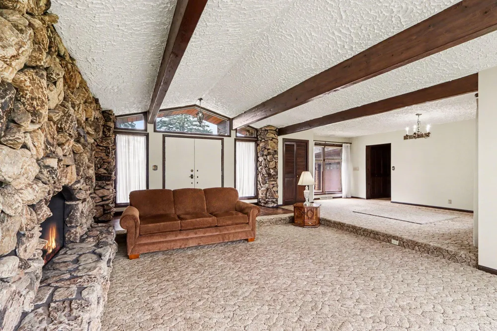 56585 Fairway Drive Paw Paw, MI 49079